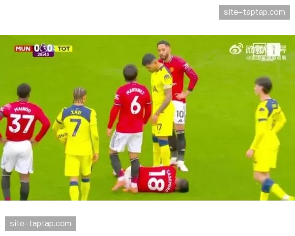 曼联2-0击败热刺稳居第四 罗梅罗红牌成比赛转折